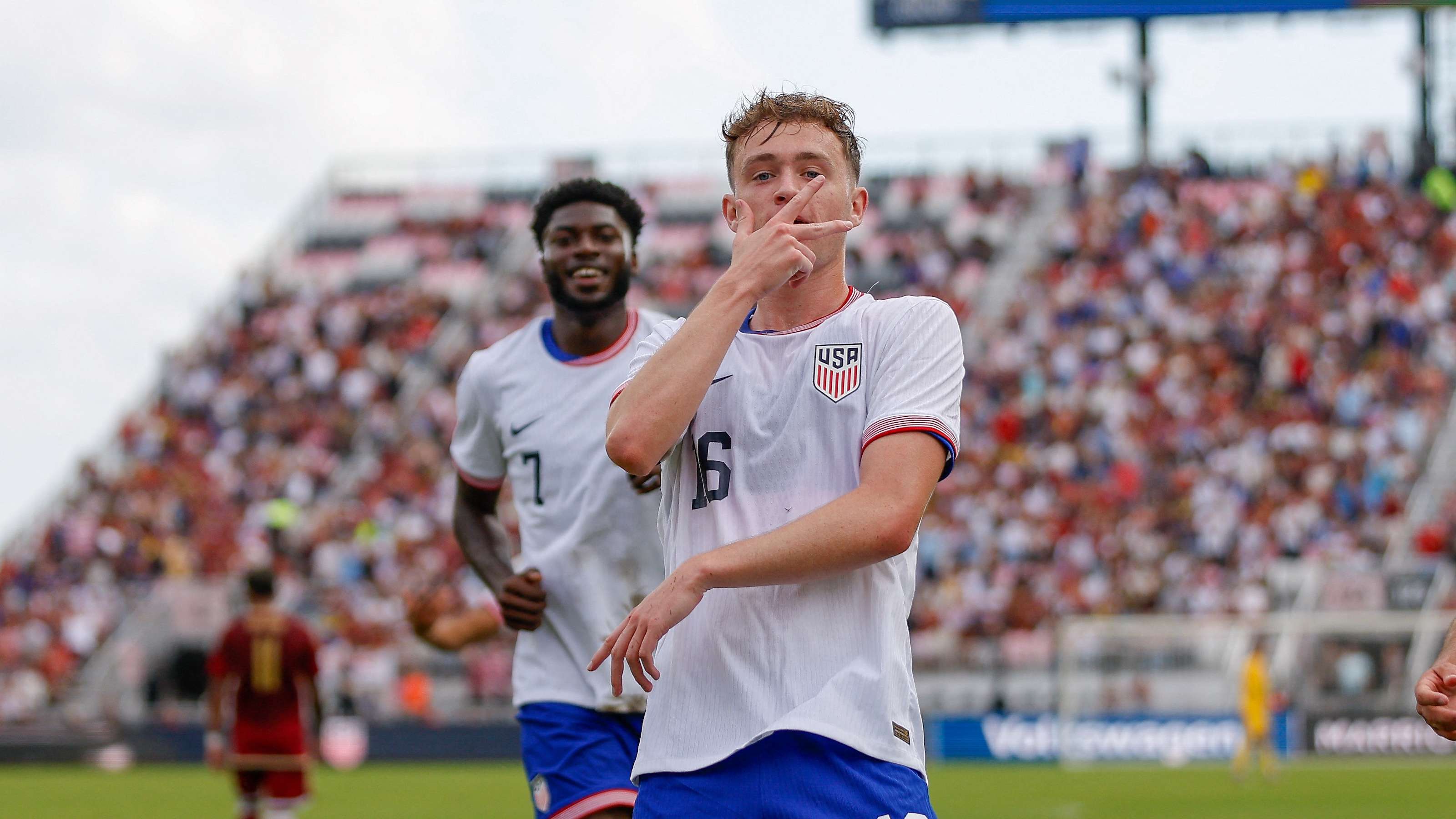 示了卓越的 示了卓越的